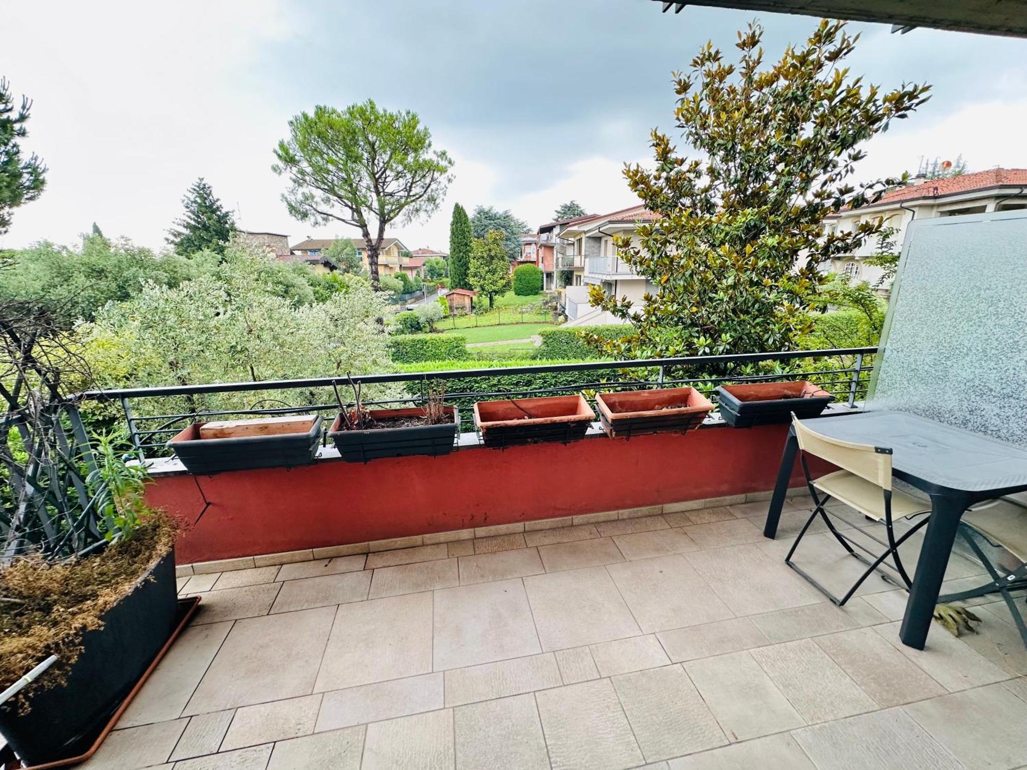 Home Sweet Home Desenzano del Garda Exterior foto